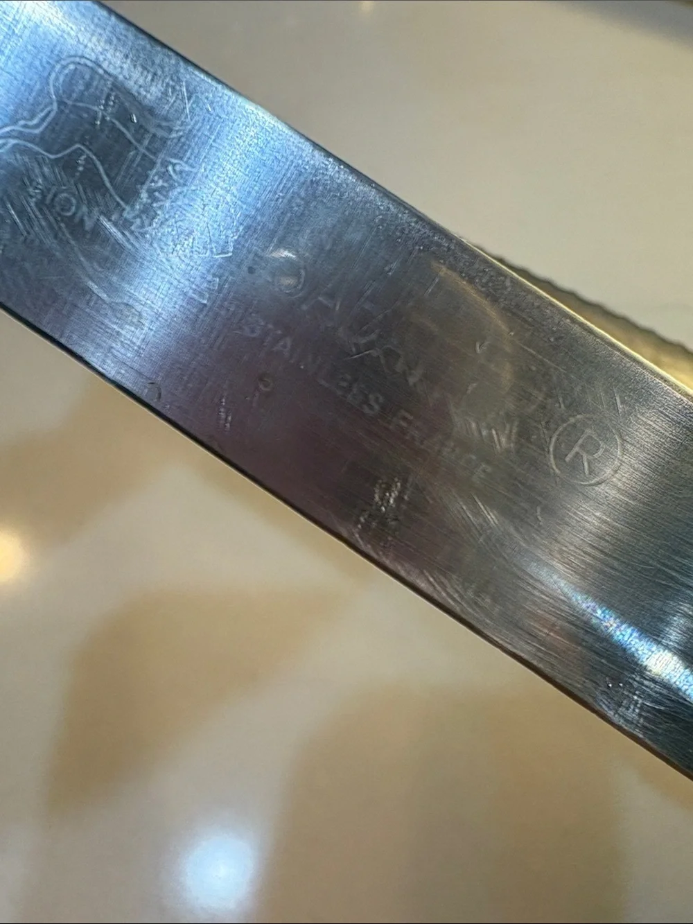 Sabatier Elephant round tip slicer and serrated bread knife